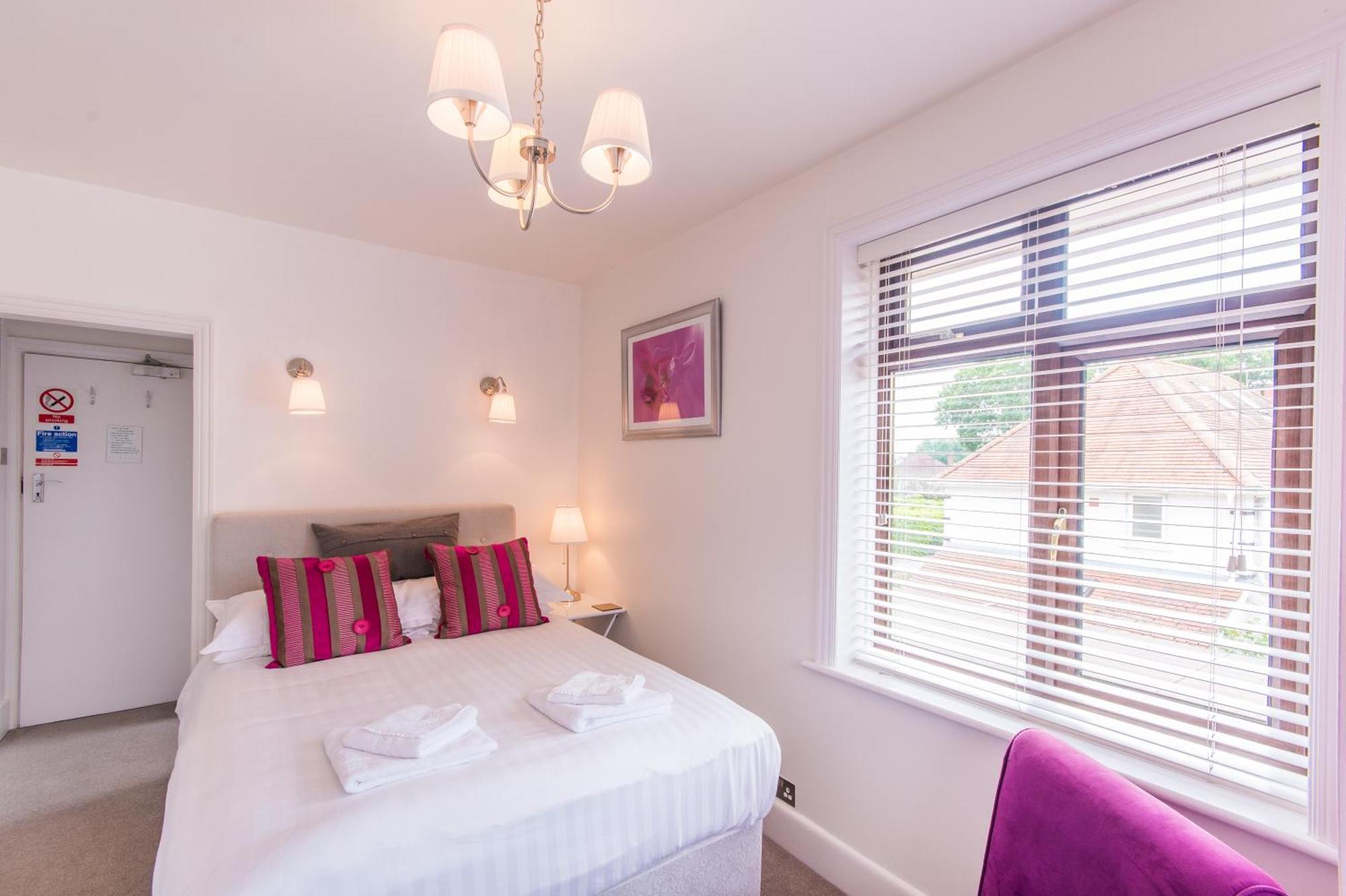 The Mariners Guest House Poole Εξωτερικό φωτογραφία